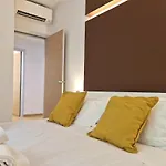 Double Sea View Design Wi-fi Parking Ac شقة *